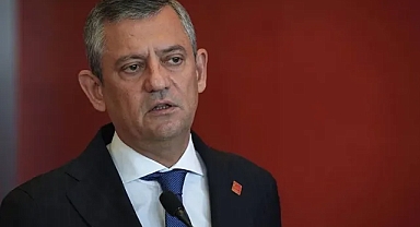 Ziyaretçi Yasağı Geldi: CHP Grup Toplantısında Özgür Özel Kürsüye Çıkacak